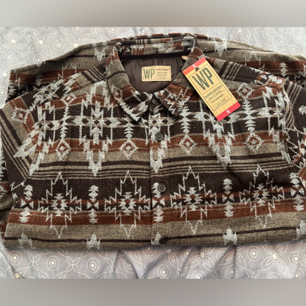 NWT XL Weatherproof Men's‎ Aztec Pattern Cardigan Shacket Sweater Brown and Gray